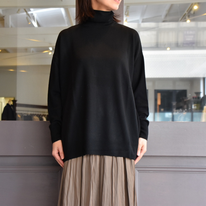 SACRA (サクラ) / SUPER FINE MERINO TOP (3色展開)(8)