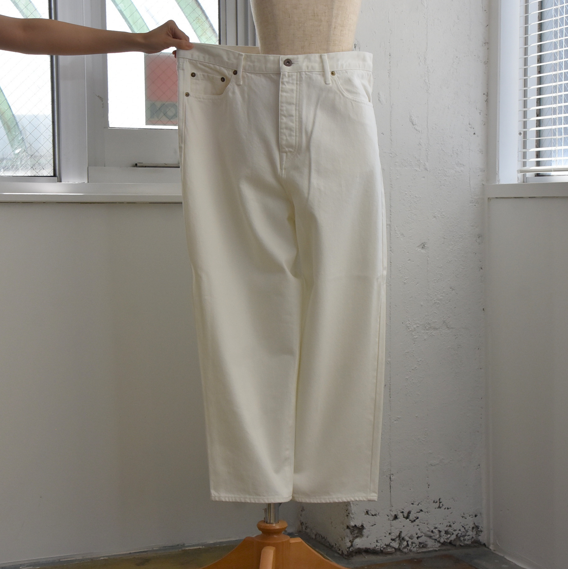 SACRA (ƒTƒNƒ‰) / VINTAGE WHITE DENIM PANTS #123522111-AA(8)