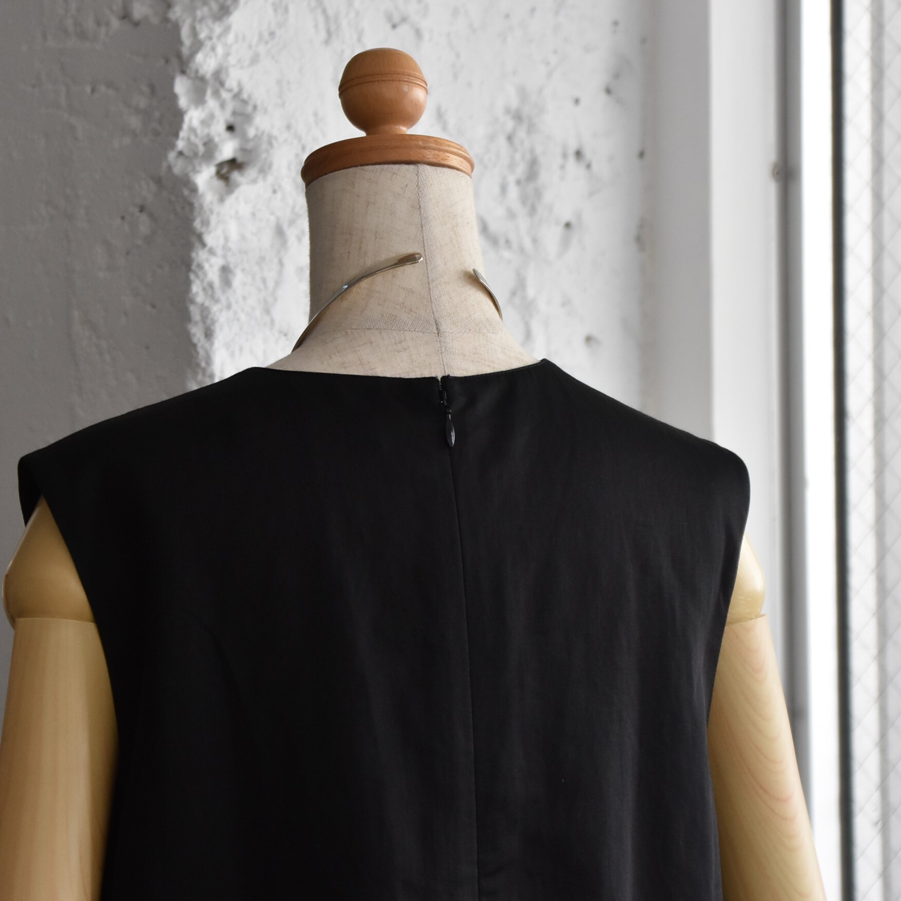 TENNE HANDCRAFTED MODERN(テン ハンドクラフテッドモダン) / NO SLEEVE MERMAID DRESS【2色展開】 #0028-25SS-AA(8)