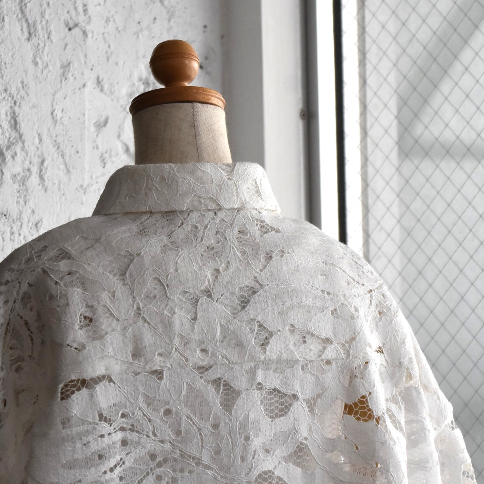 SACRA (サクラ) / LEAF RASCHEL LACE CROPPED SHIRT【2色展開】 #125214071-AA(8)