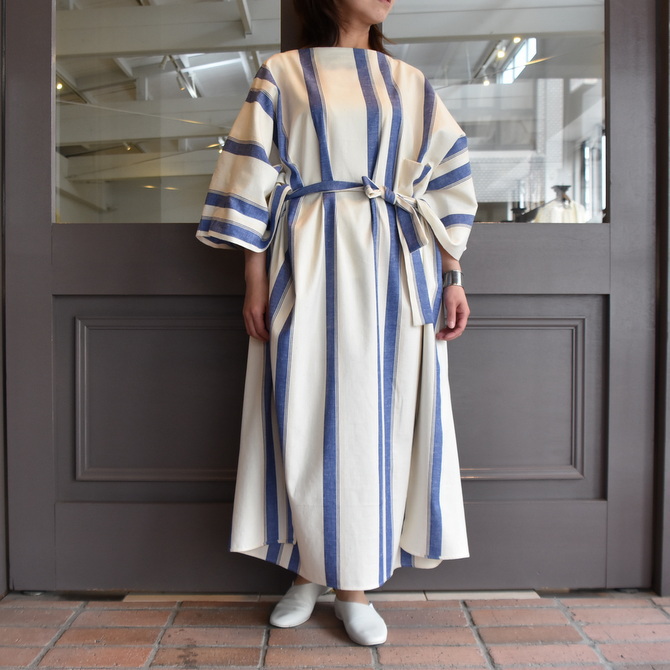 CristaSeya(クリスタセヤ)/ LIGHT COTTON OVERSIZED CAFTAN (WHITE / BLUE STRIPE) #07DA-C-BS(9)