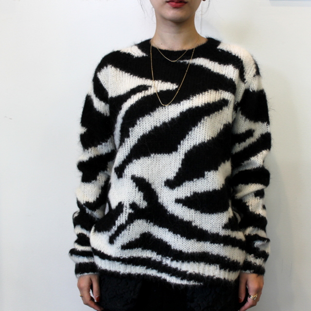 y50% off salezDRIES VAN NOTEN(hX@mbe)NAZARETH 5704 W.K SWEATR_011247-5704(9)