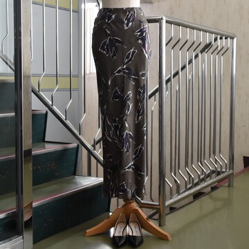 SACRA (TN) / AUTUMN FLORA SKIRT #125519123-AA