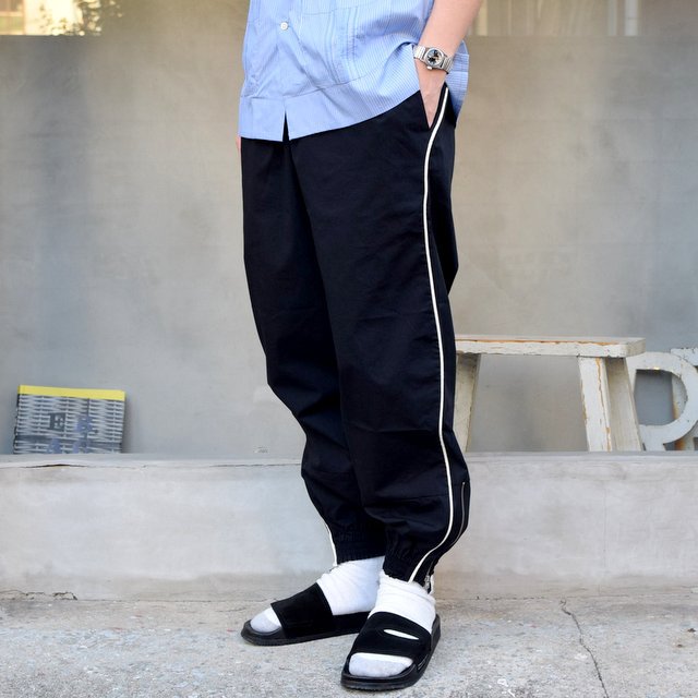 CAMIEL FORTGENS(J~G tH[gQX)/ RESEARCH TRACK PANTS -BLACK- #11.11.03(2)