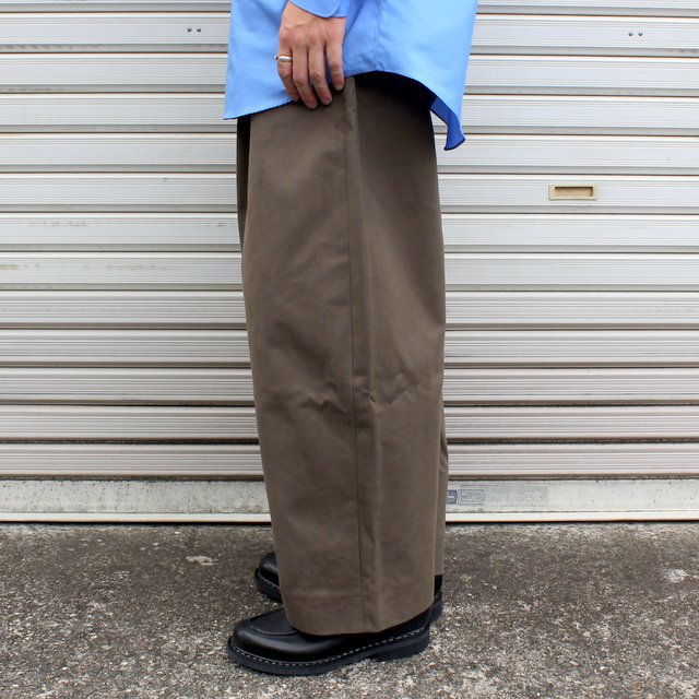 日本の職人技 PEACHED COTTON TWILL LIGHT VOLUME PLEAT COTTON - PANTS パンツ