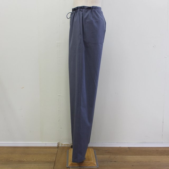 AURALEE(オーラリー)/ WASHED FINX TWILL EASY WIDE PANTS