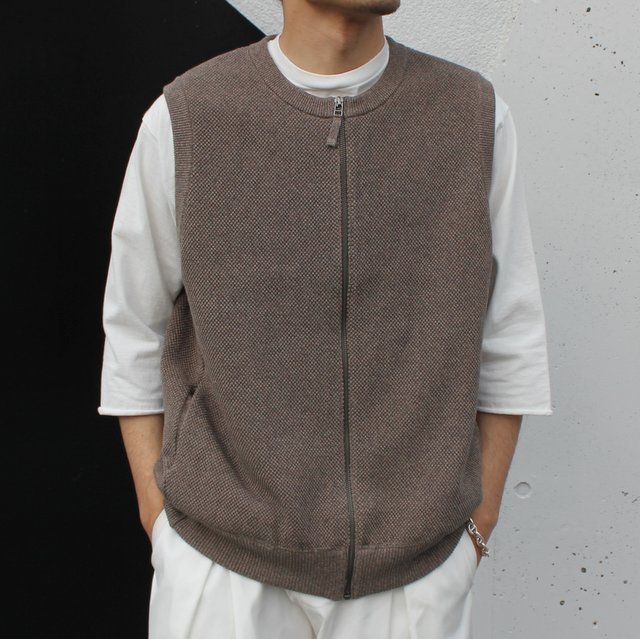 crepuscule(クレプスキュール)/ MOSS STITCH ZIP VEST -KHAKI- #2201