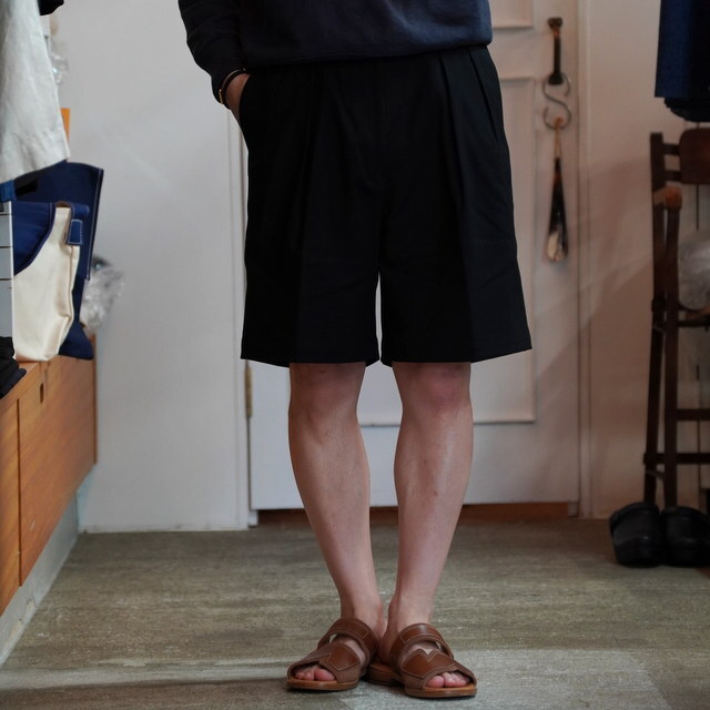 y25SSzNEAT(j[g)/ NEAT Chino Shorts -BLACK,IVORY,MOSS- #25-01NCS(2)