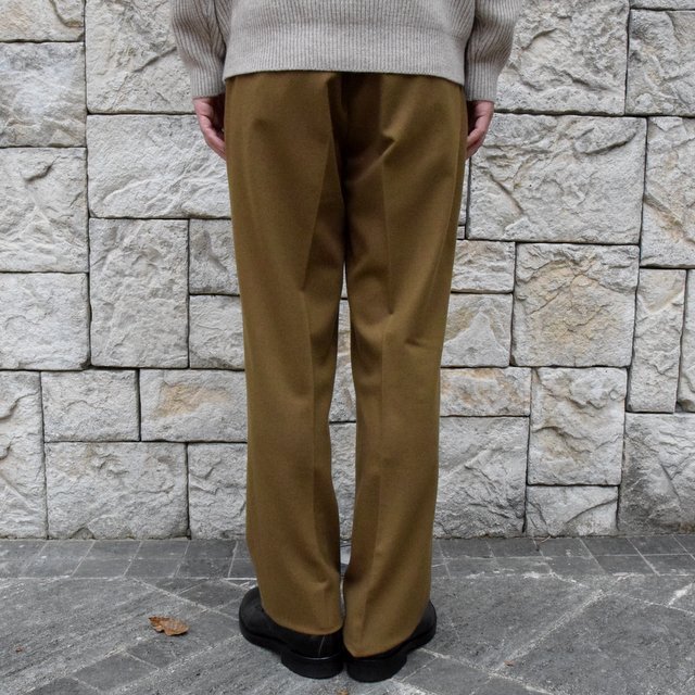 30% off sale】AURALEE(オーラリー)/ SUPER SOFT WOOL FLANNEL SLACKS 