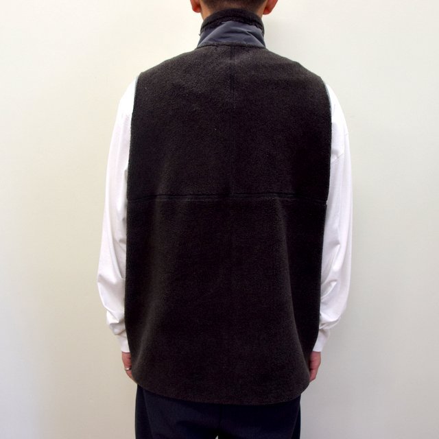 Graphpaper (グラフペーパー)/ Wool Boa Zip-Up Vest -2色展開- #GU203