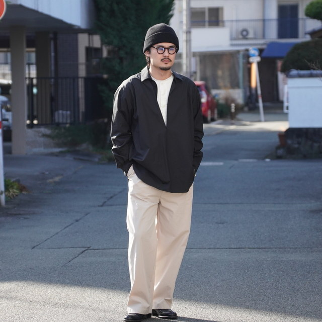  �y26SS�zYOKE(���[�N)/ 1 PLEATED WIDE TAPERED TROUSERS -OFF BEIGE- #YK26SS01168P(4)