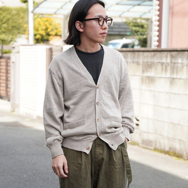 �y26SS�zBATONER(�o�g�i�\) / WASHED HIGH COUNT LINEN V NECK CARDIGAN -CHARCOAL,NATURAL- #BN-26SM-021(4)