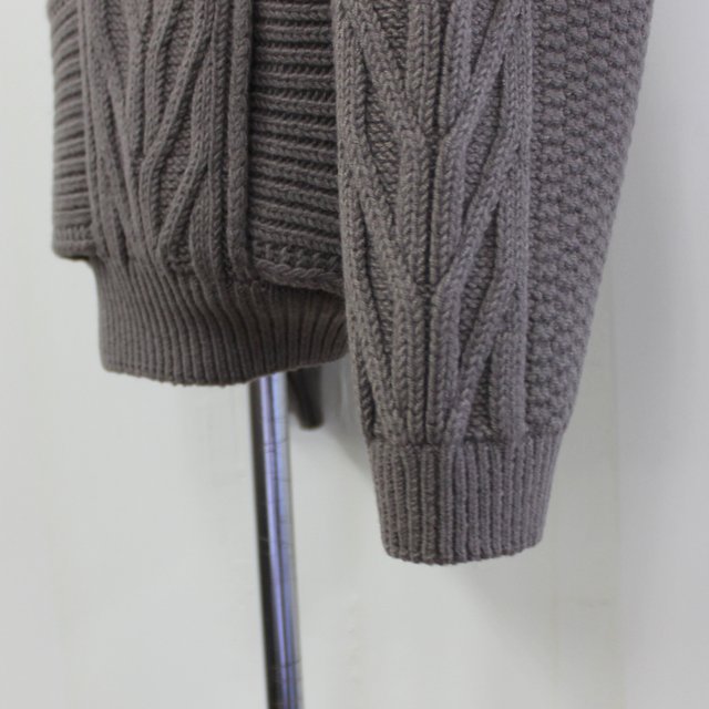 YOKE([N)/CROSSING CABLE CREW NECK KNIT  #YK21AW0288S(6)