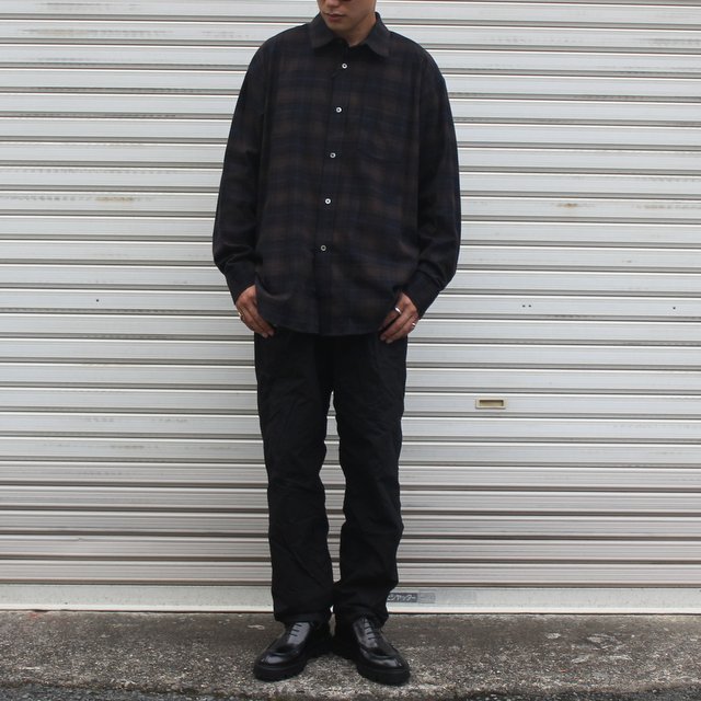 1度のみの着用で美品ですOVERSIZED COTTON FLANNEL SHIRT