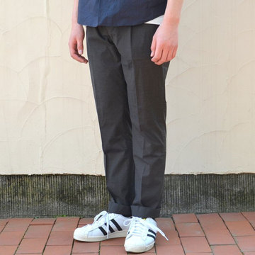 A VONTADE(ア ボンタージ) Tapered Cropped Trousers-T/R Stretch-