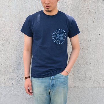 【30% off sale】THE DAY(ザ・デイ) THE DAY(ザ・デイ)/ON THE BEACH Pocket-T -NAVY-