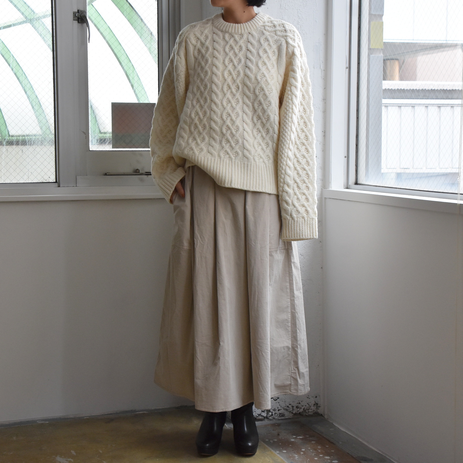 TENNE HANDCRAFTED MODERN(e nhNtebh_) / VOLUME SLEEVE ALAN KNIT PULLOVER #009-24FW-AA(10)