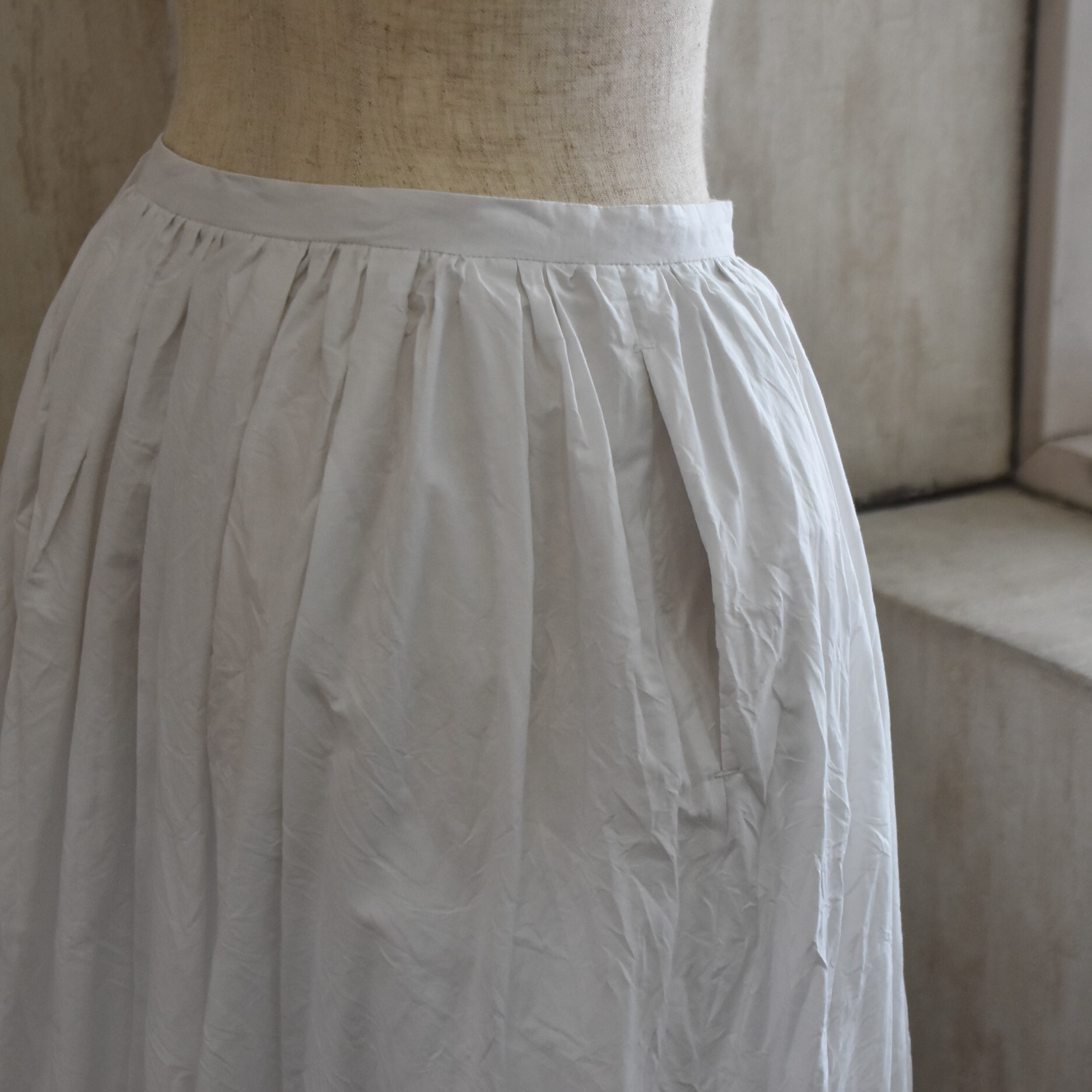 TOUJOURS(gDW[) / Randam Pleated Maxi Skirty2FWJz #MM43VK03-AA(10)