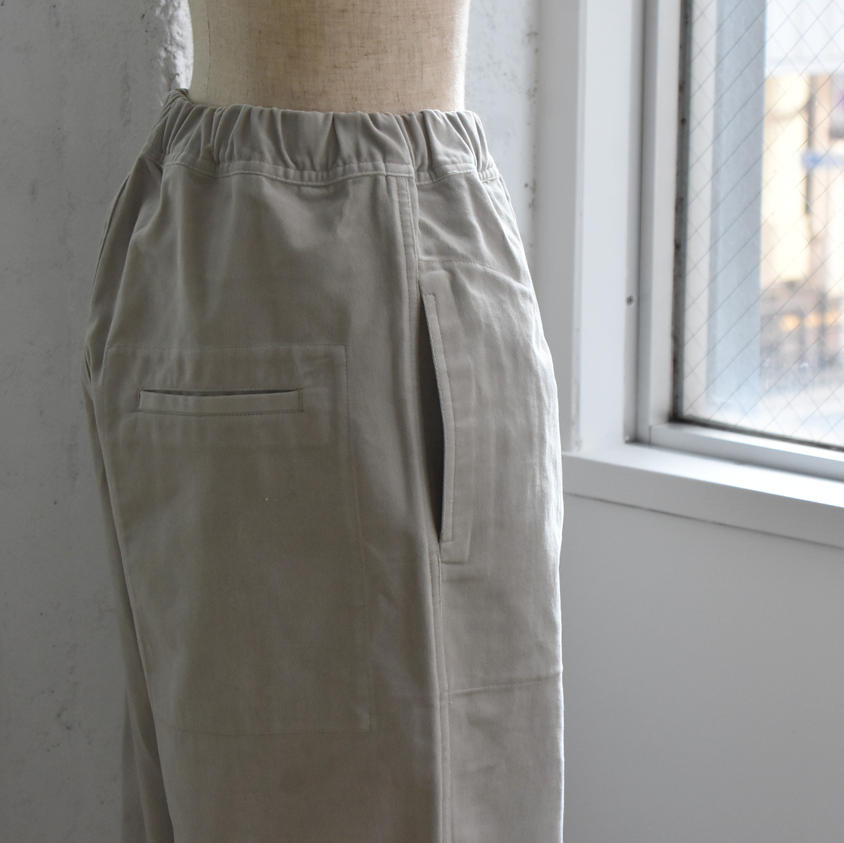 SOFIE D'HOORE(\tB[h[) / Wide pants with elastic waist tigh pocket #POP-AA(11)