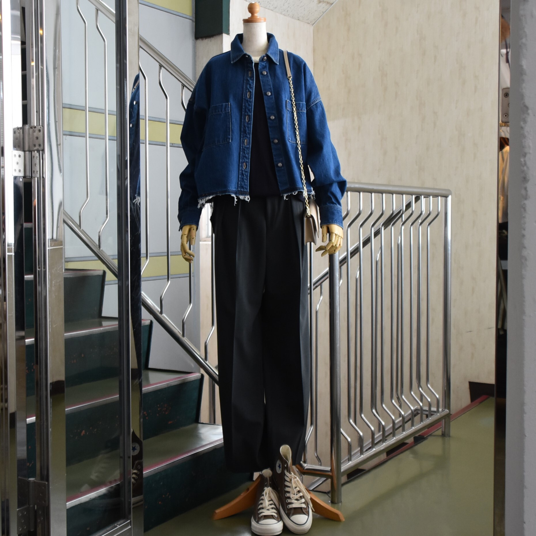 SACRA (TN) / AUTHENTIC DENIM CROPPED SHIRT #125513071-AA(11)