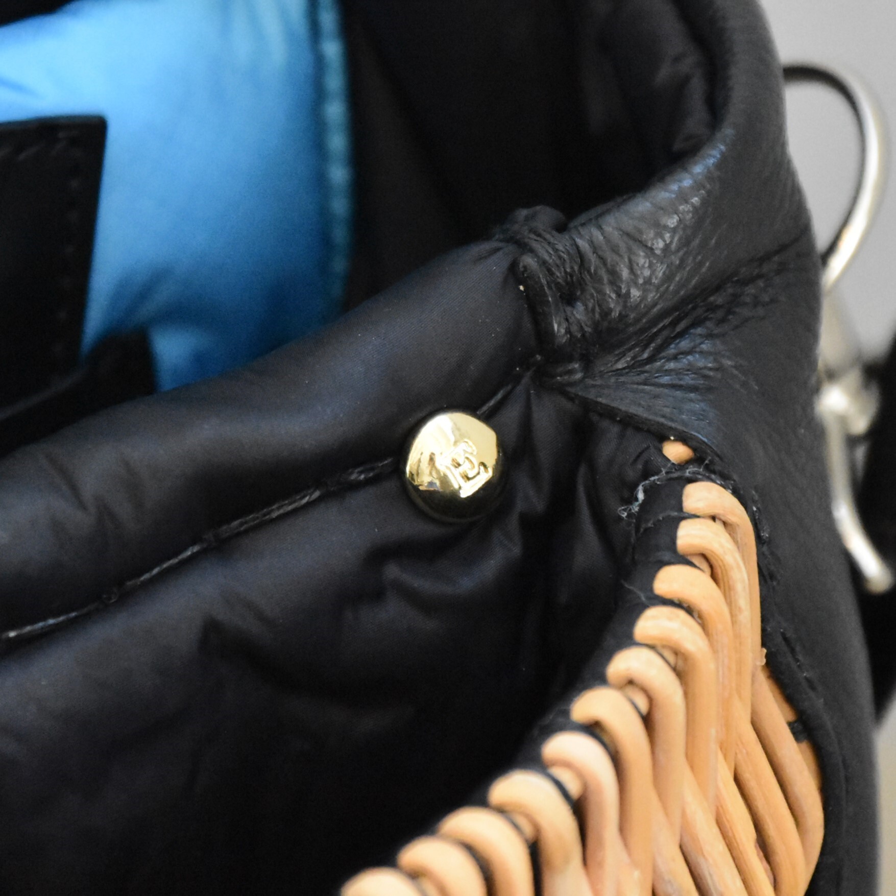 ebagos(GoSX) / tjEVNE{fBobOS #15622-AA(11)