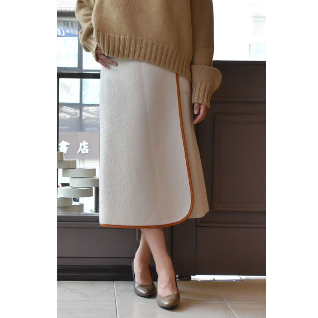 y40% off salezCristaSeya(NX^Z)  Felted wool skirt with leather piping(tFgXJ[g)(1)
