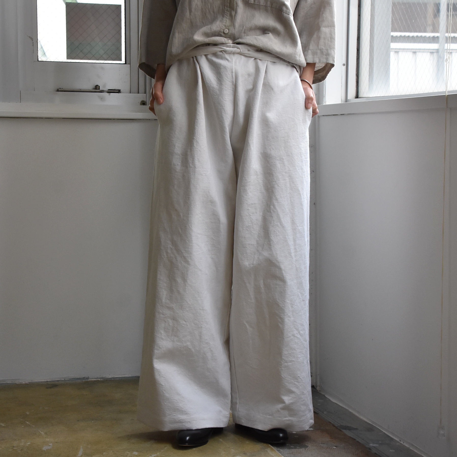 Whiteread (zCg[h) / LINEN TROUSERS 03 #TROUSERS03-AA(1)