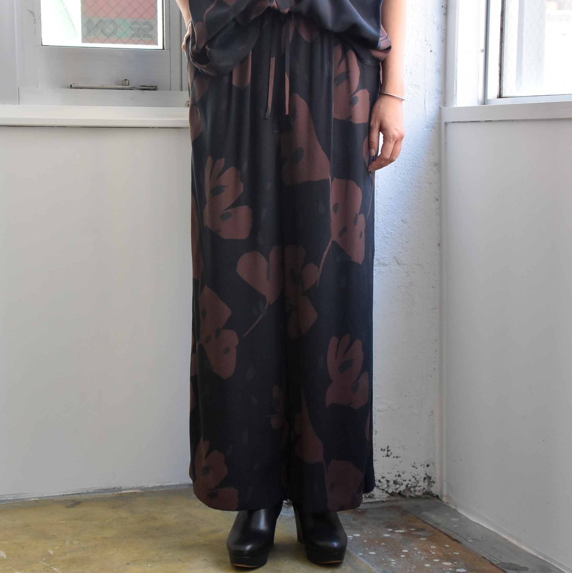 SACRA (TN) / MODERN FLOWER PANTS #124513112-AA(1)