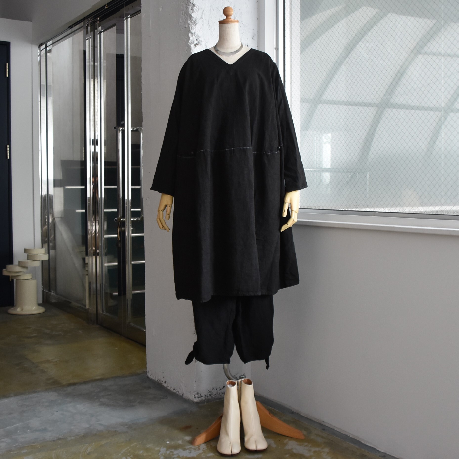 Whiteread (zCg[h) / CIRCLE CUT DRESS #WR014-AA(1)