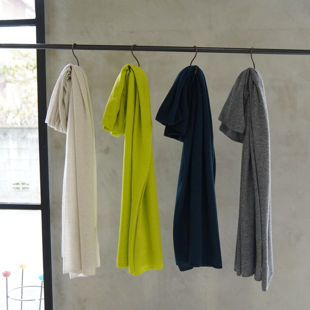 eleven 2nd (CuZJh) CASHMERE STOLE #E2W-1119(1)