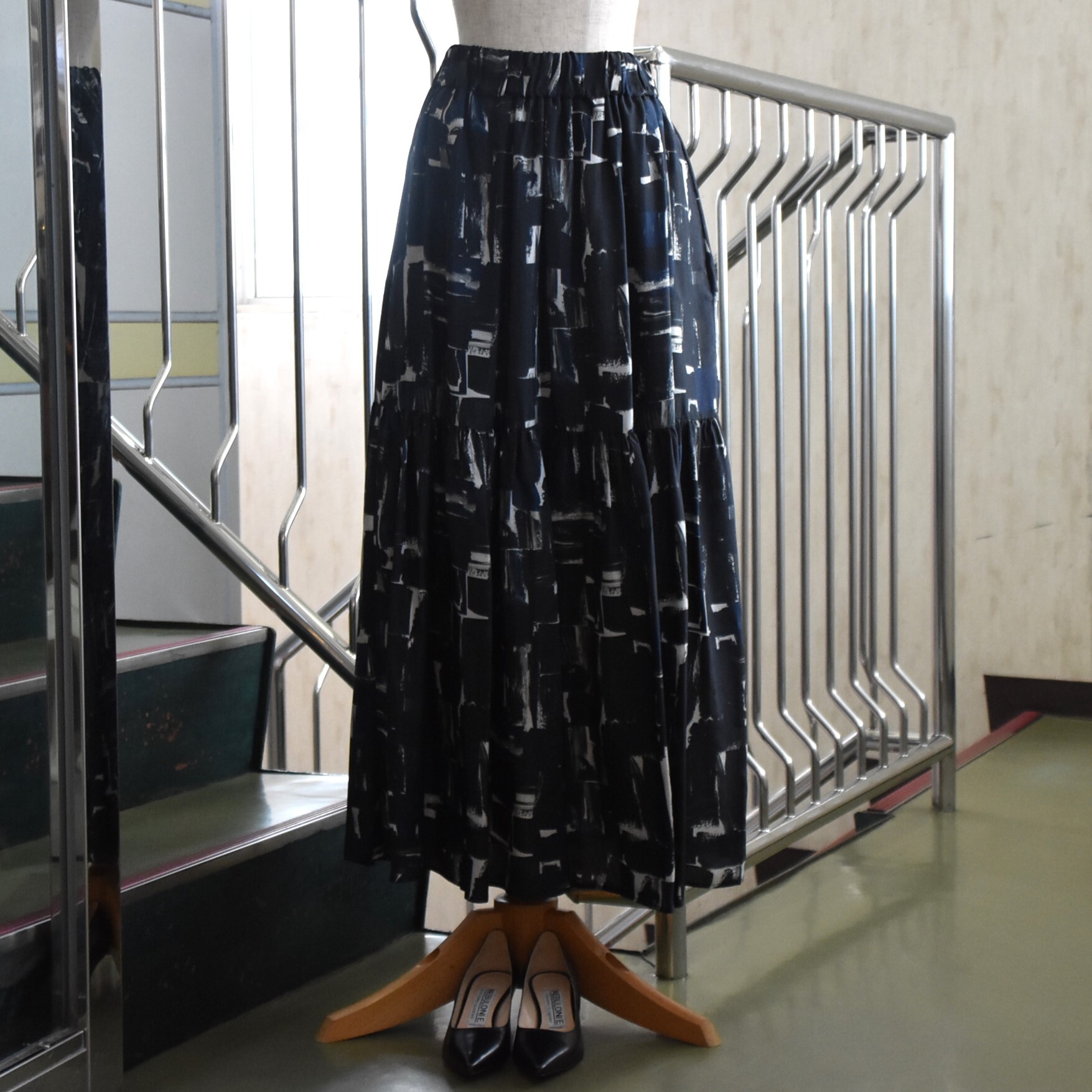 SACRA (TN) / BRUSH PAINTING SKIRT #125510123-AA(1)