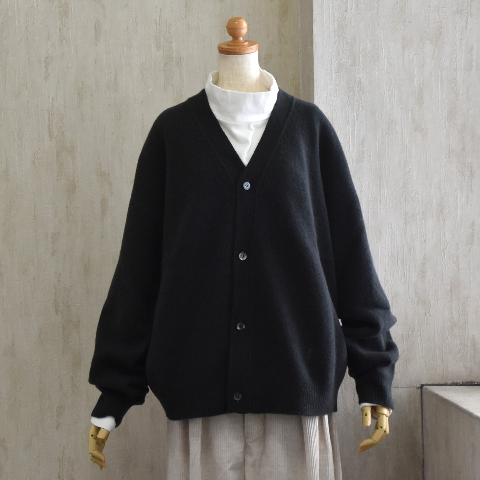 SOFIE D'HOORE(\tB[h[) / Seamless V-neck cardigan long sleeves #MABUSE-AA(1)