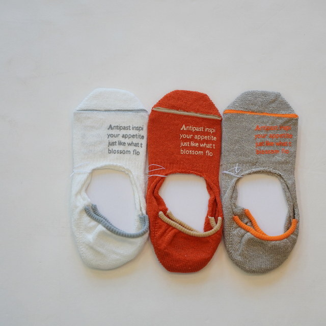 ANTIPAST (�A���e�B�p�X�g) / LETTER COVER SOCKS�y3�F�W�J�z #HA-17BS(1)