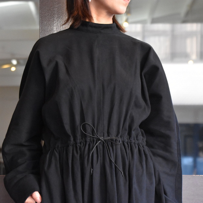 TENNE HANDCRAFTED MODERN(テン ハンドクラフテッドモダン) / RIBBON KECK DRESS