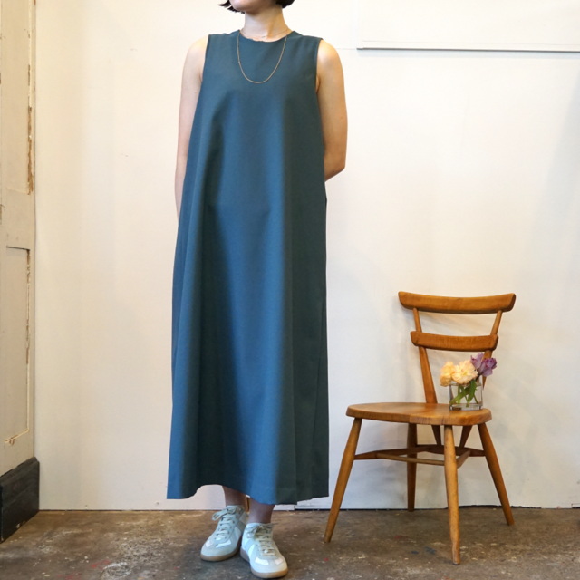 Graphpaper(グラフペーパー)STRETCH DOUBLE SATIN SLEEVELESS DRESS_GL231-60063(2)