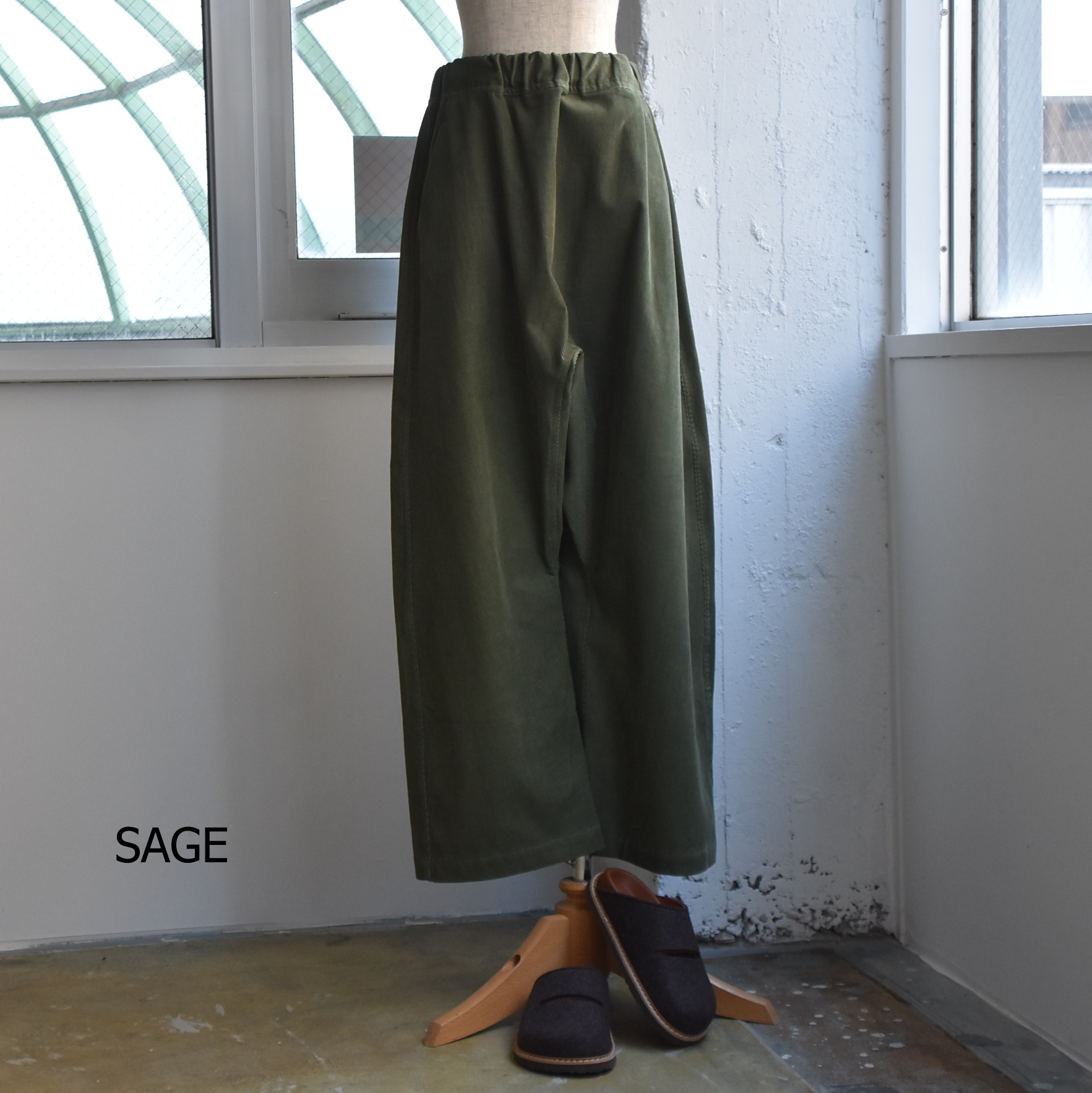 SOFIE D'HOORE(ソフィードール) / Loose fit crotch pants with