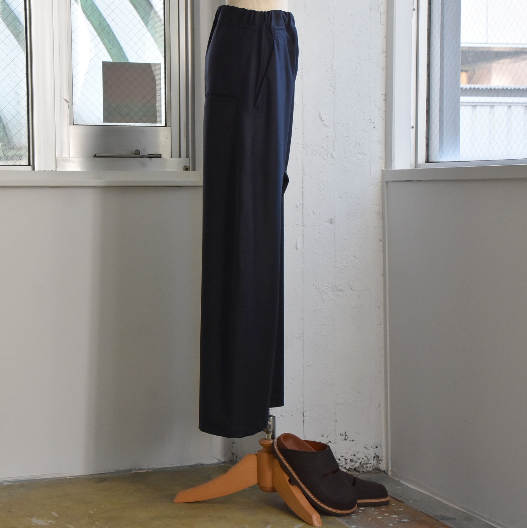 SOFIE D'HOORE(ソフィードール) / Loose fit crotch pants with drawstring(2)