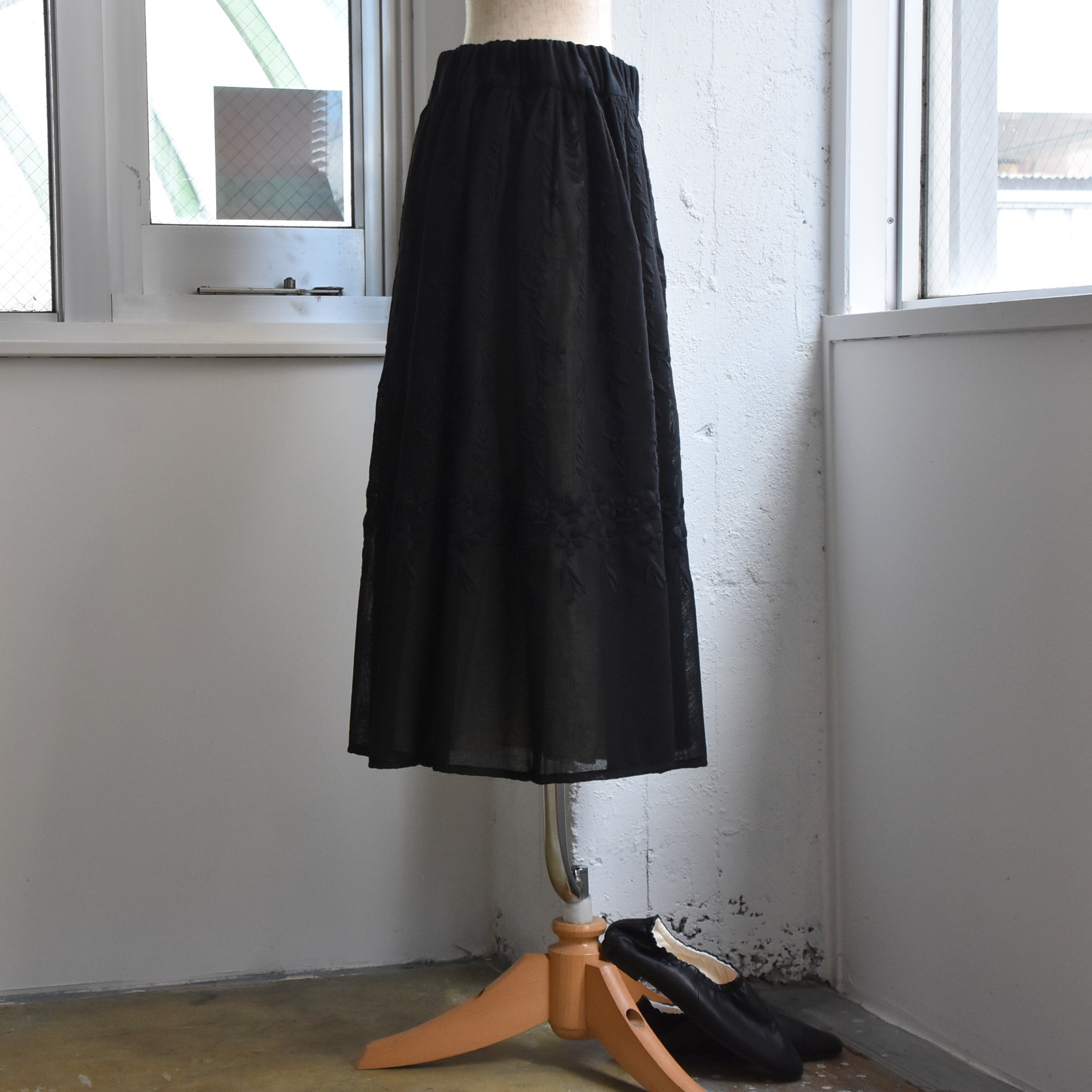 ANTIPAST(AeBpXg) / EMBROIDERY SKIRT #ES213-AA(2)