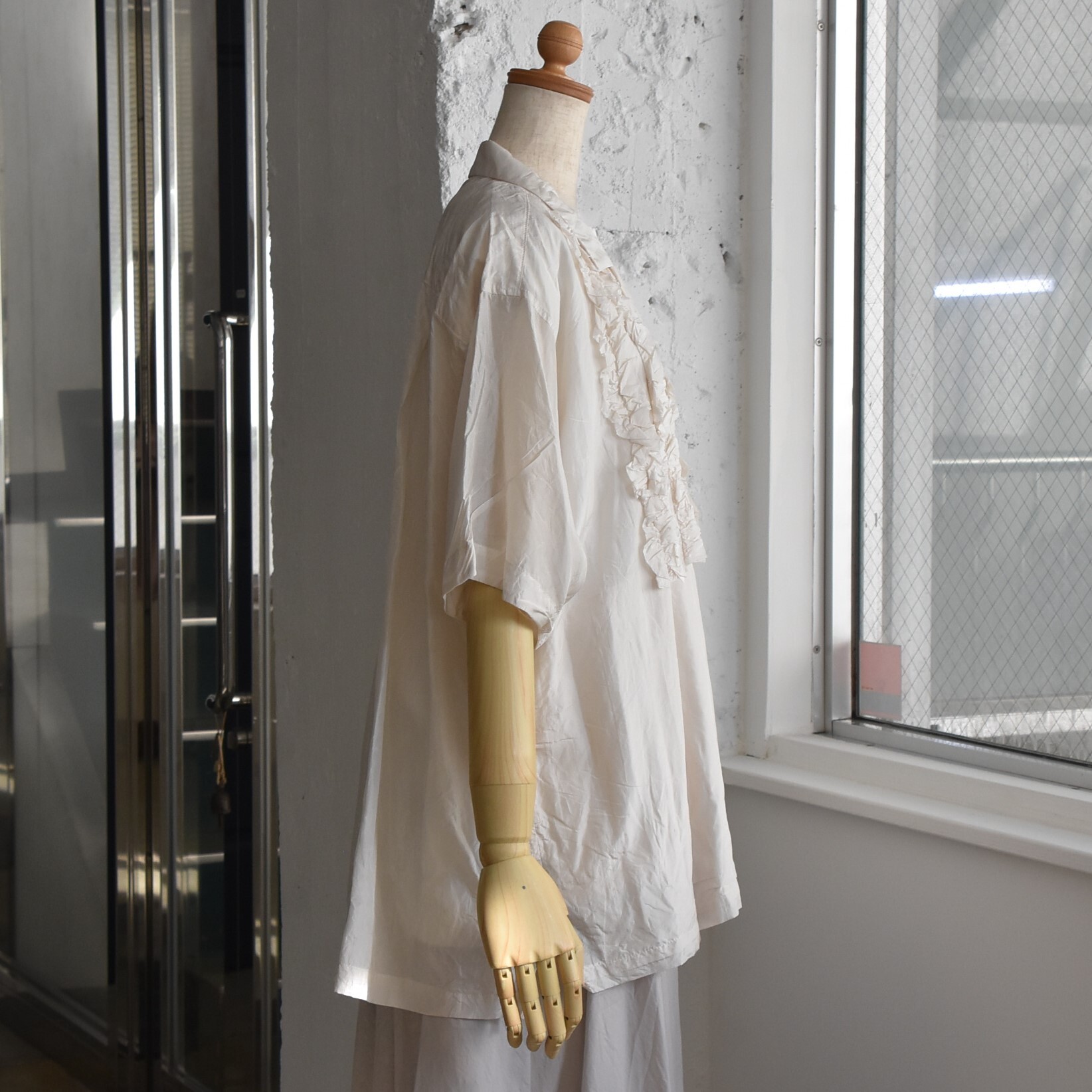 TOUJOURS(gDW[) / Open Collar Short Sleeve Frill Shirt #MM42GS01-AA(2)
