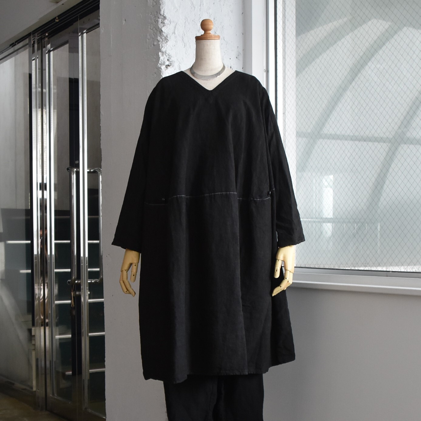 Whiteread (zCg[h) / CIRCLE CUT DRESS #WR014-AA(2)