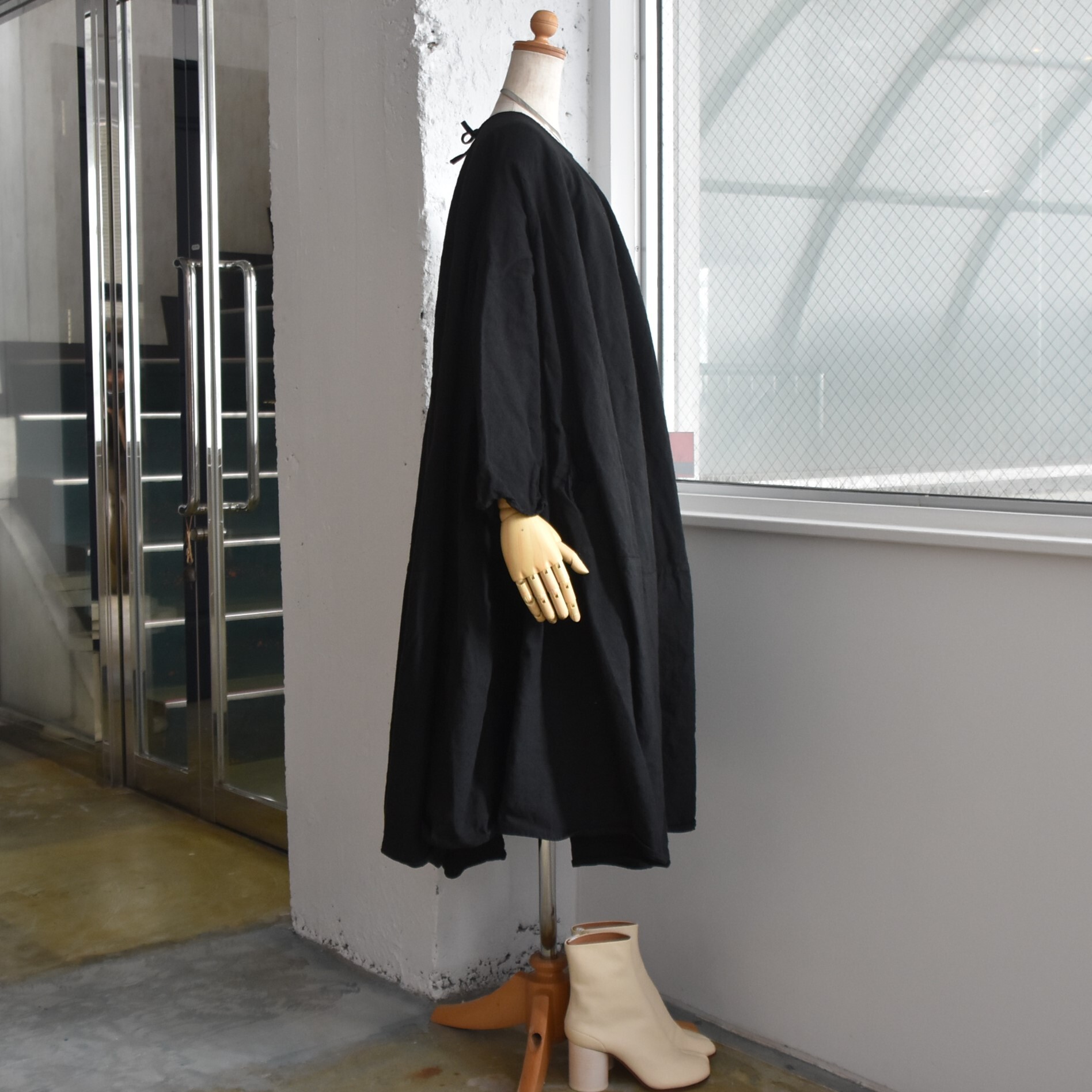 Whiteread (zCg[h) / CIRCLE CUT DRESS #WR015EL-AA(2)