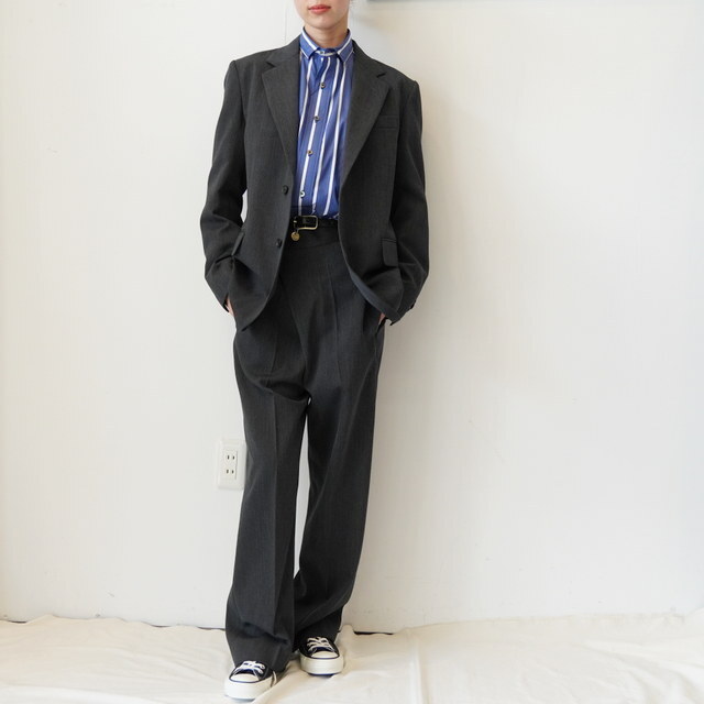 YLÉVE(C[) pc#168-5240018(3)