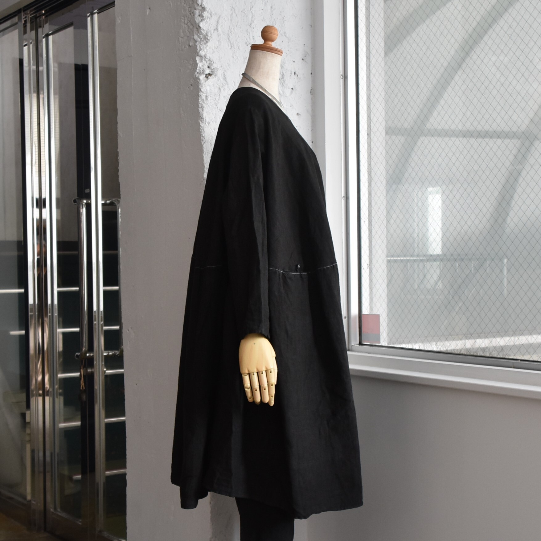 Whiteread (zCg[h) / CIRCLE CUT DRESS #WR014-AA(3)