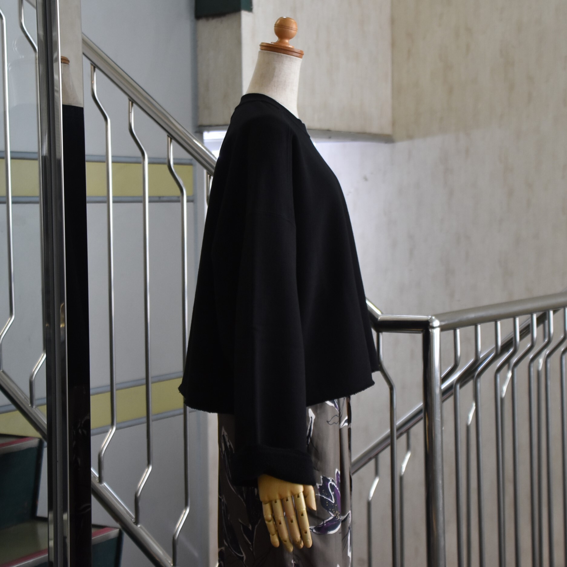 SACRA (TN) / PREMIUM FLEECE CROPPED TOPy2FWJz #125550091-AA(3)