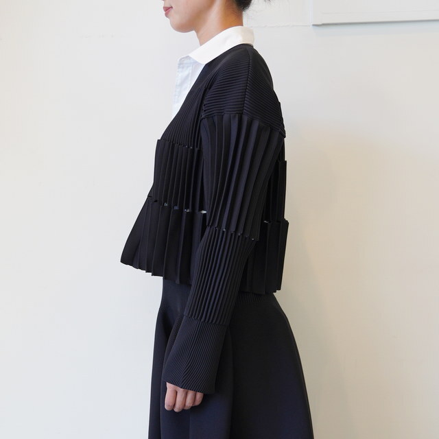CFCL(V[GtV[G) ACCORDION CROPPED CARDIGAN #CF010KE208JP00(3)