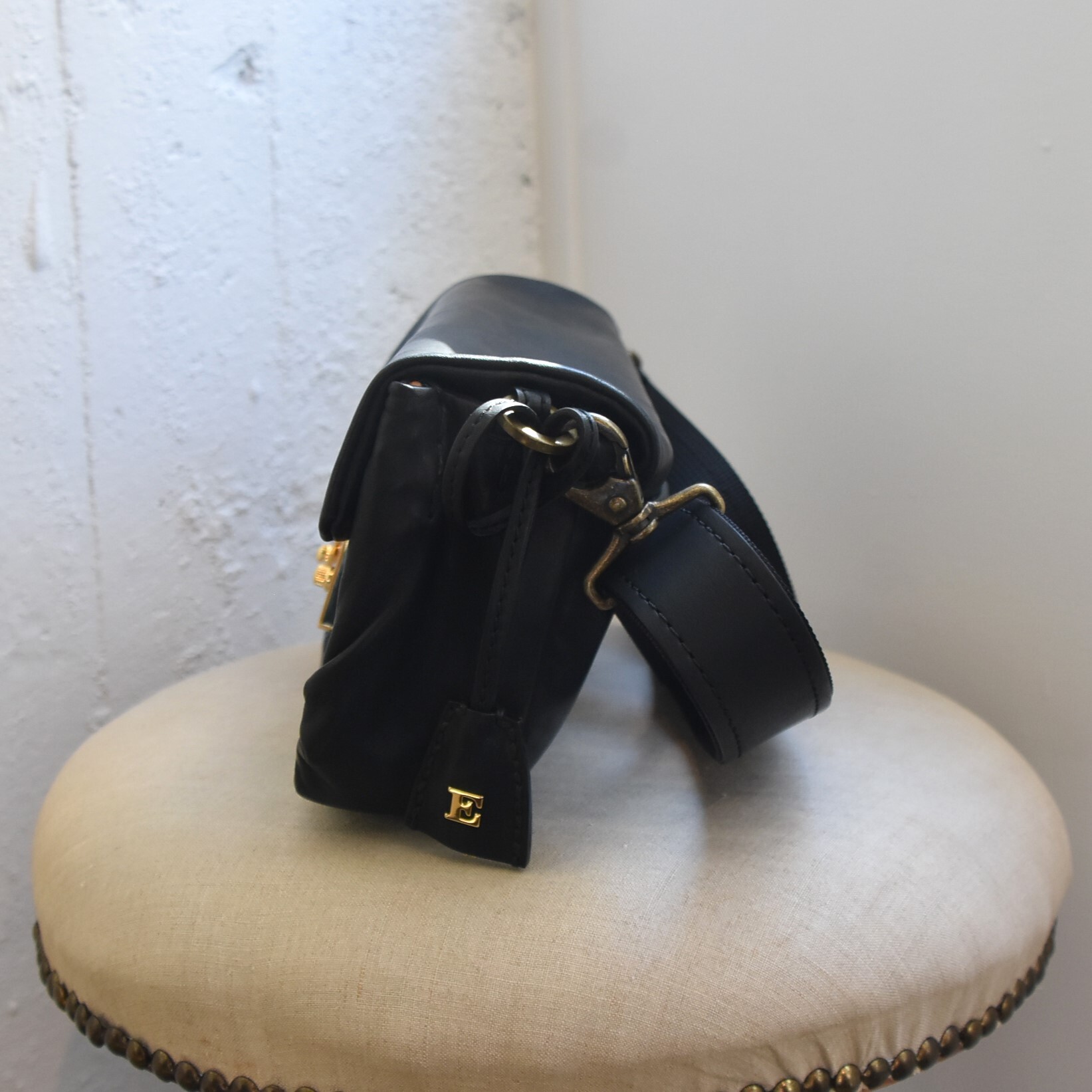 ebagos(GoSX) / \tg \tgV_[ #15672-AA(3)