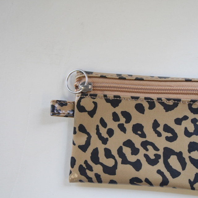 TEMBEA(exA) FLAT POUCH #TMB-2310N-LEO(3)