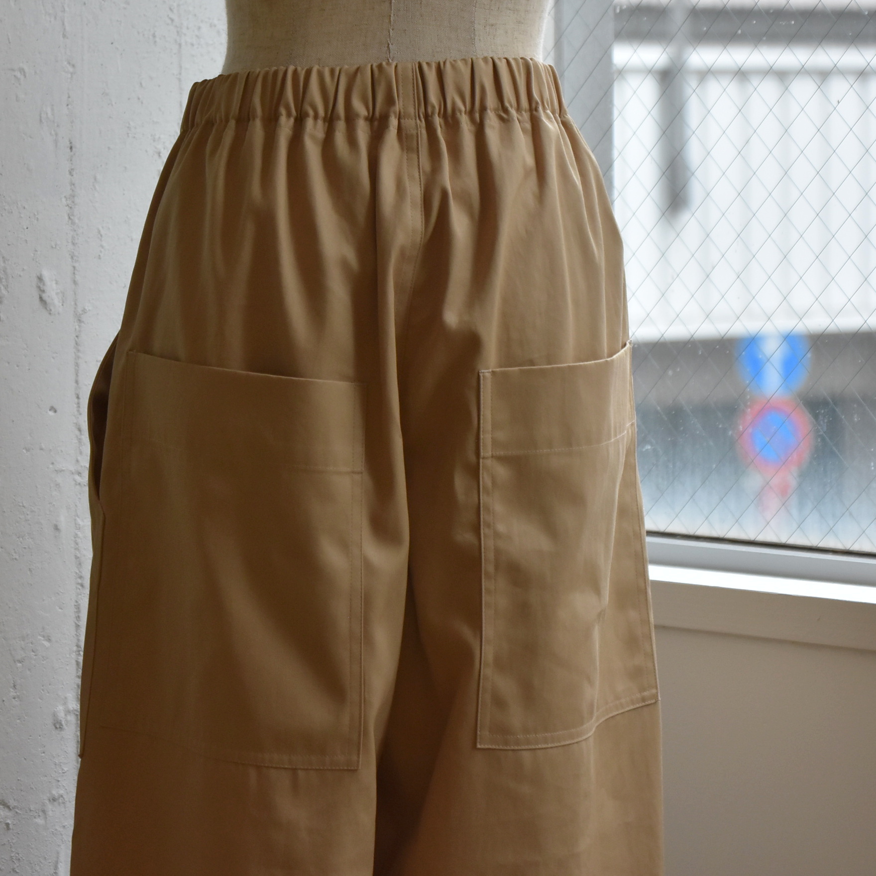 SOFIE D'HOORE(ソフィードール) / POWER Wide pants with big patched pockets(4)