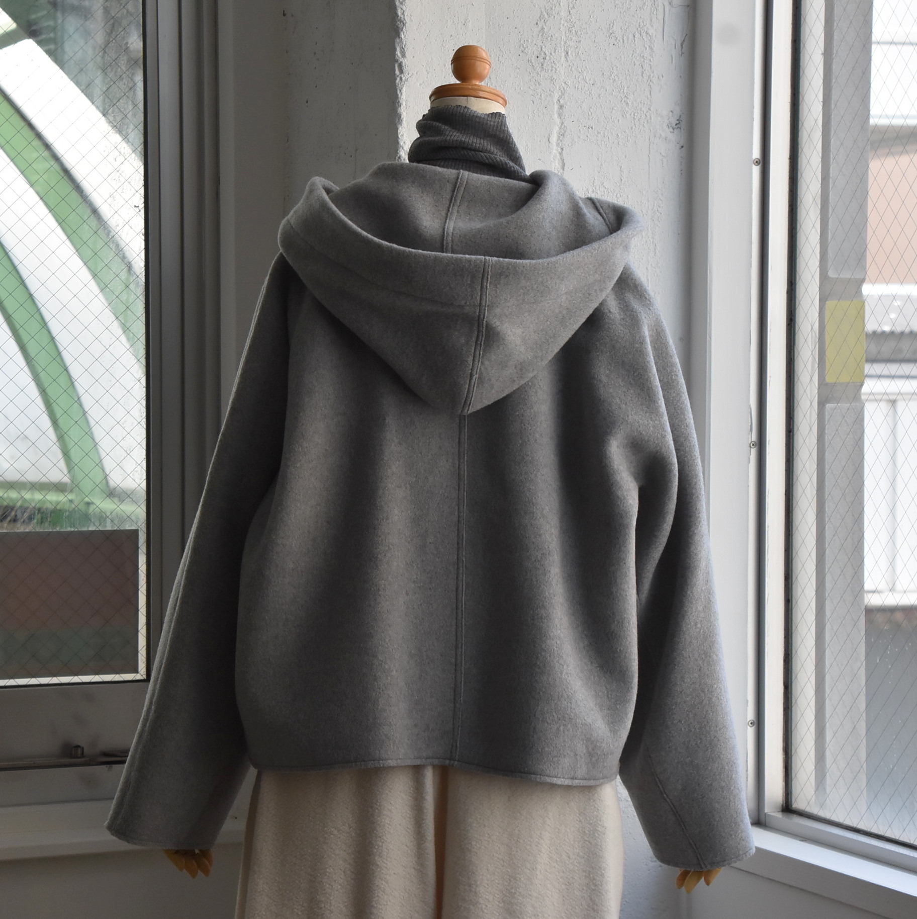 TENNE HANDCRAFTED MODERN(e nhNtebh_) / SUPER 140s SHORT HOOD COAT #0019-24FW-AA(4)