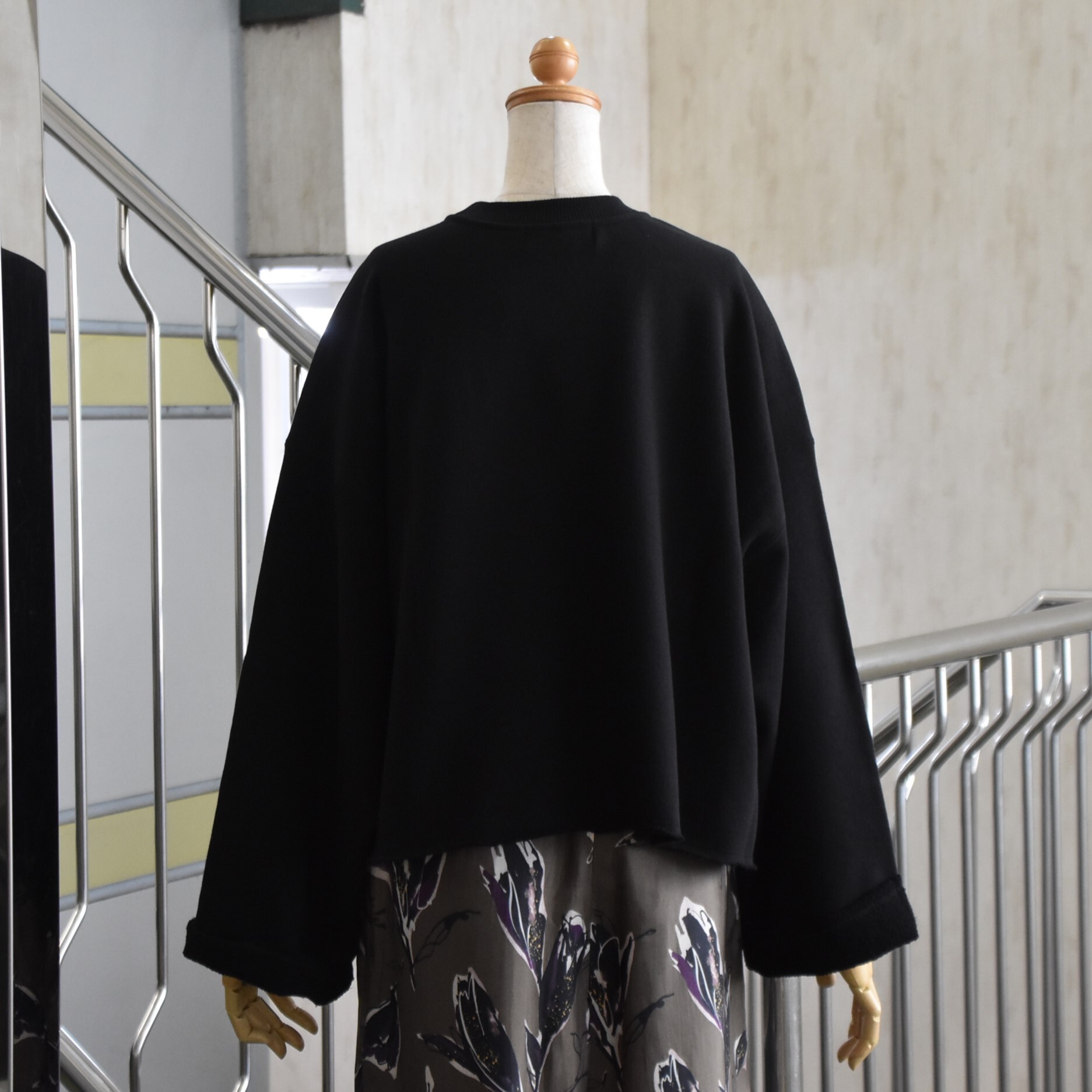 SACRA (TN) / PREMIUM FLEECE CROPPED TOPy2FWJz #125550091-AA(4)